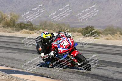 media/Dec-07-2025-CVMA (Sun) [[3e7d2de5dc]]/Race 6-The Shootout/